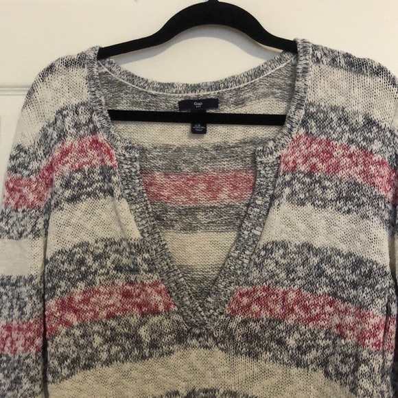 Sweater - Picture 3 of 4